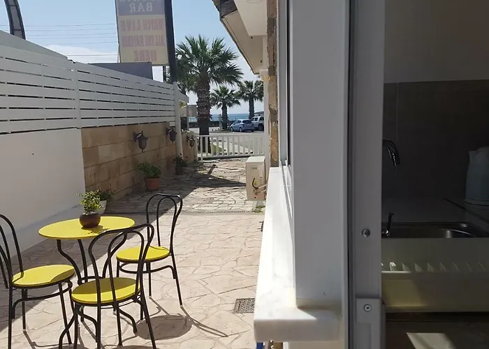 Zorbas No 3 Ларнака