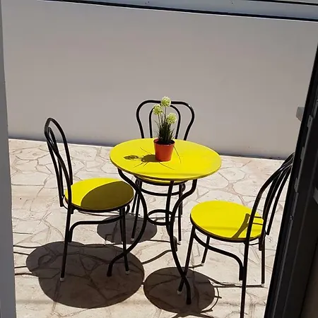 Zorbas No 3 Apartment Larnaca
